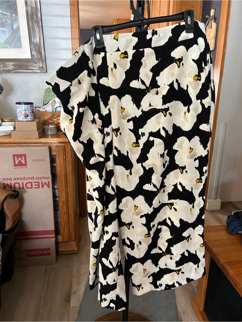 Nine West wide leg floral pants.
